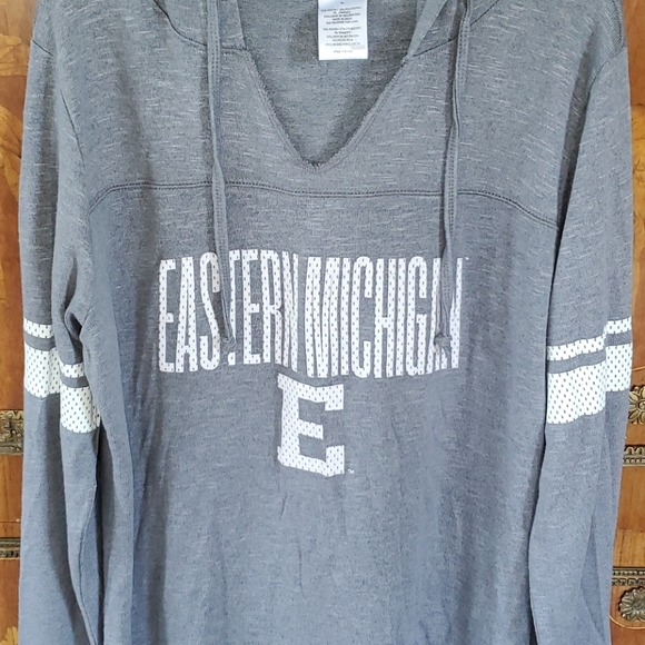 0506 Eastern Michigan Hooded Long Sleeve Top - Picture 2 of 6